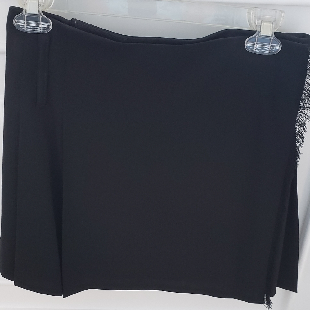 Burberry pleated kilt